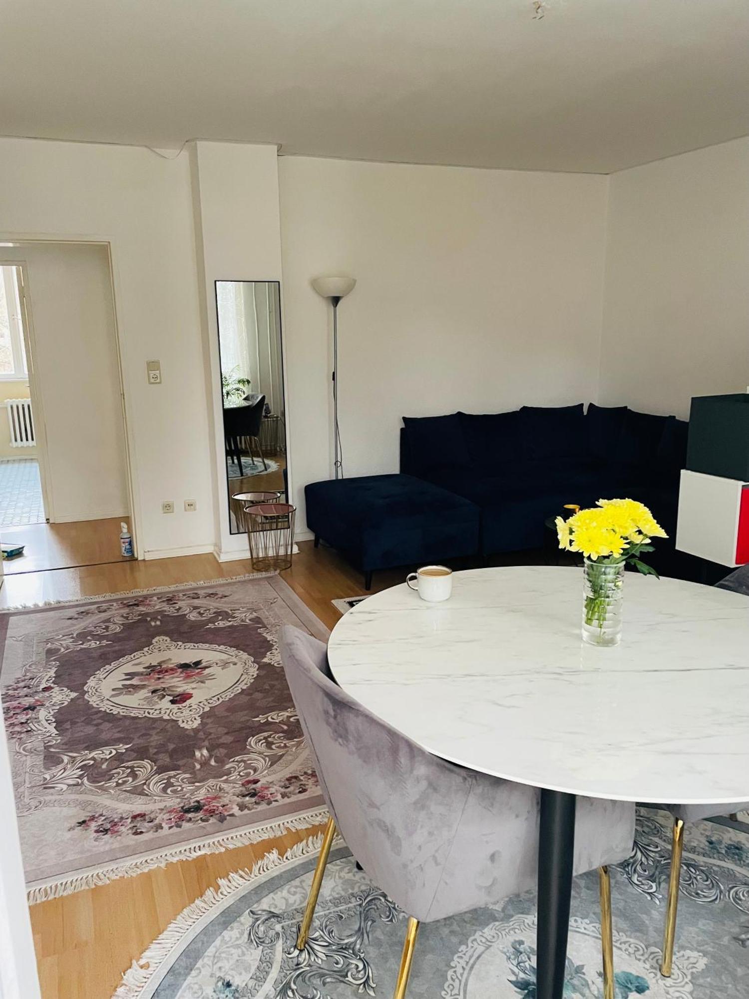2-rooms Flat In Berlin-wedding Berlijn