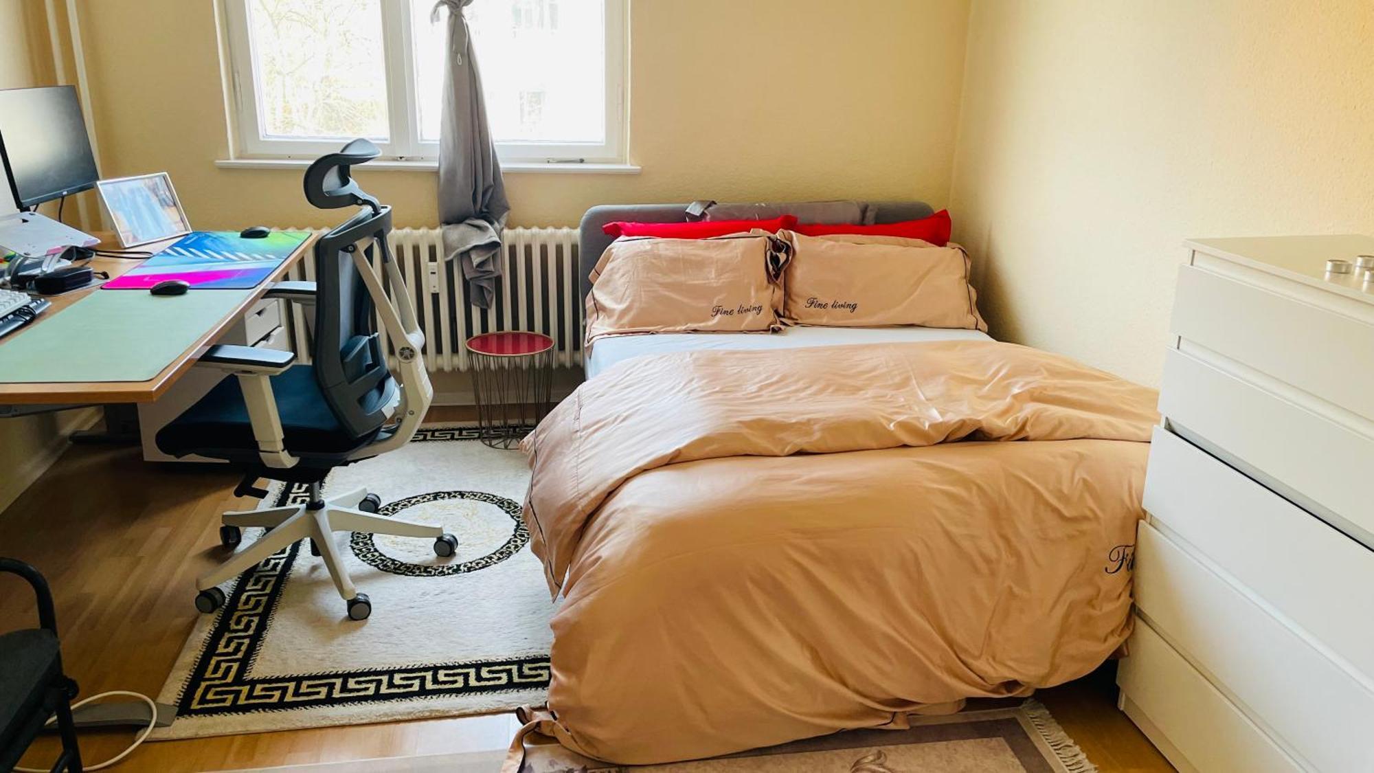 2-rooms Flat In Berlin-wedding * Berlijn